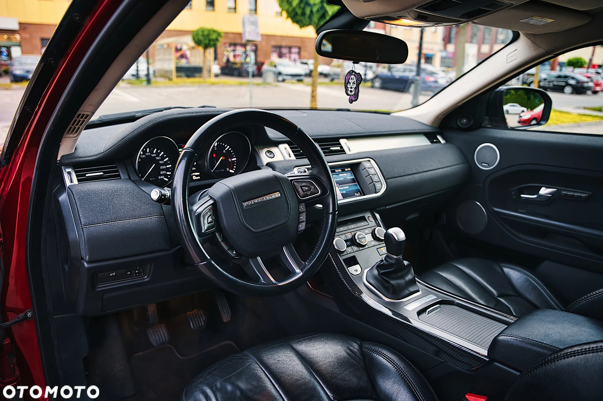 Land Rover Range Rover Evoque - 8