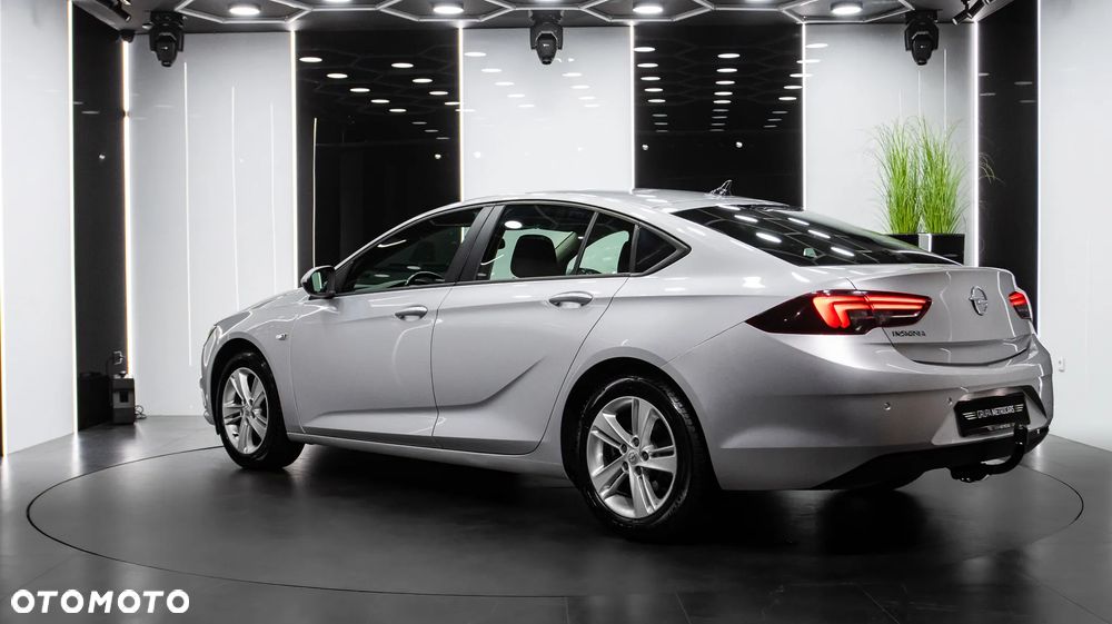 Opel Insignia 1.5 T Innovation S&S - 6