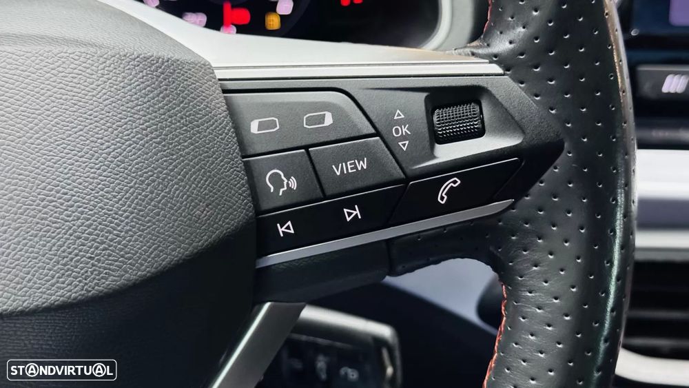 SEAT Arona 1.0 TSI FR - 25