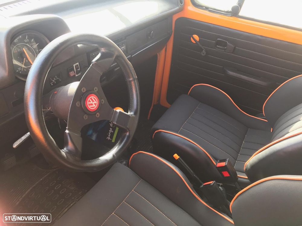 VW New Beetle - 4