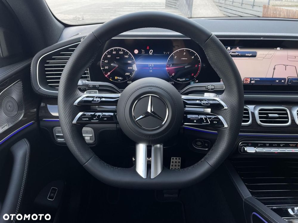 Mercedes-Benz GLE - 16