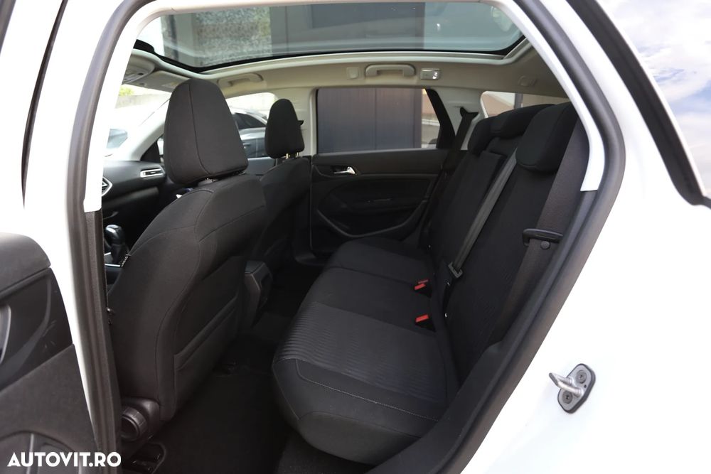 Peugeot 308 PureTech 110 Stop & Start Allure - 8