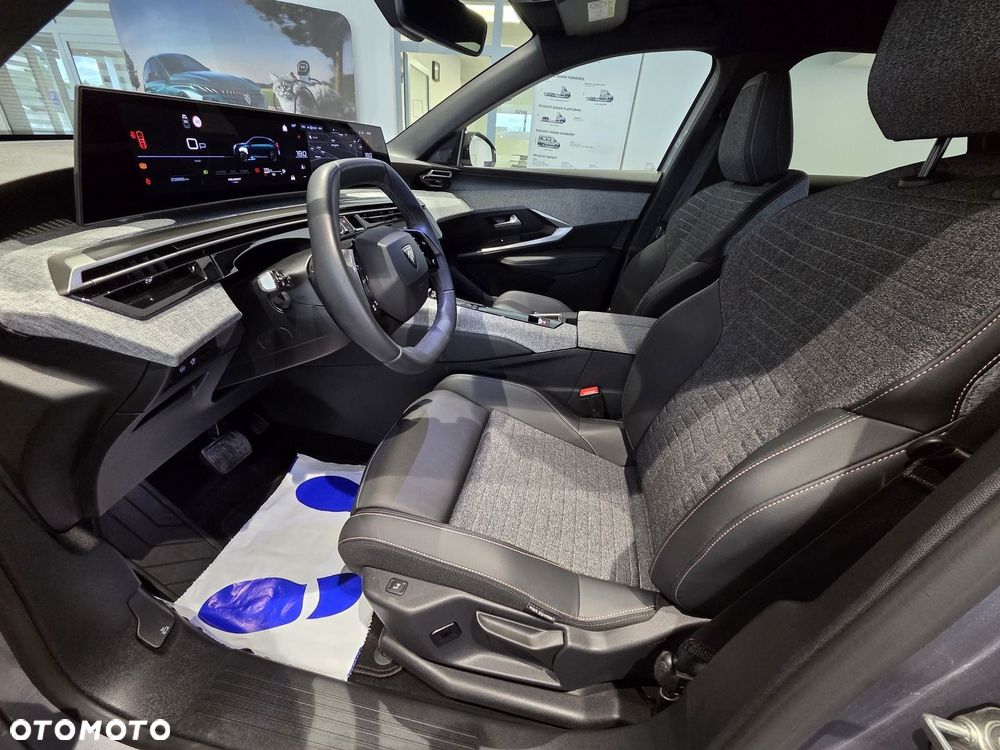 Peugeot 3008 - 11