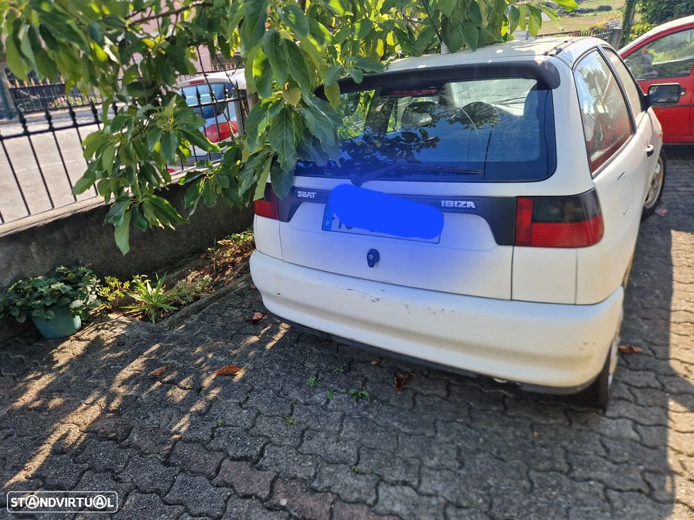 SEAT Ibiza - 3