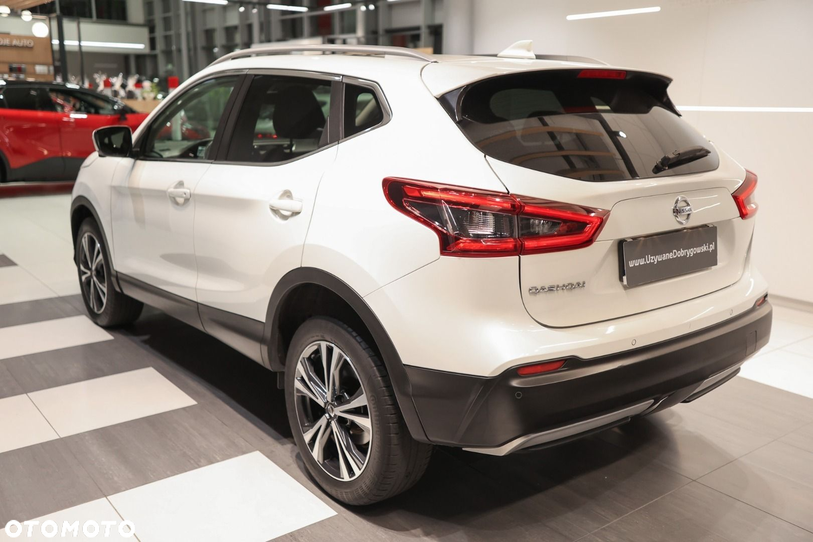 Nissan Qashqai - 4