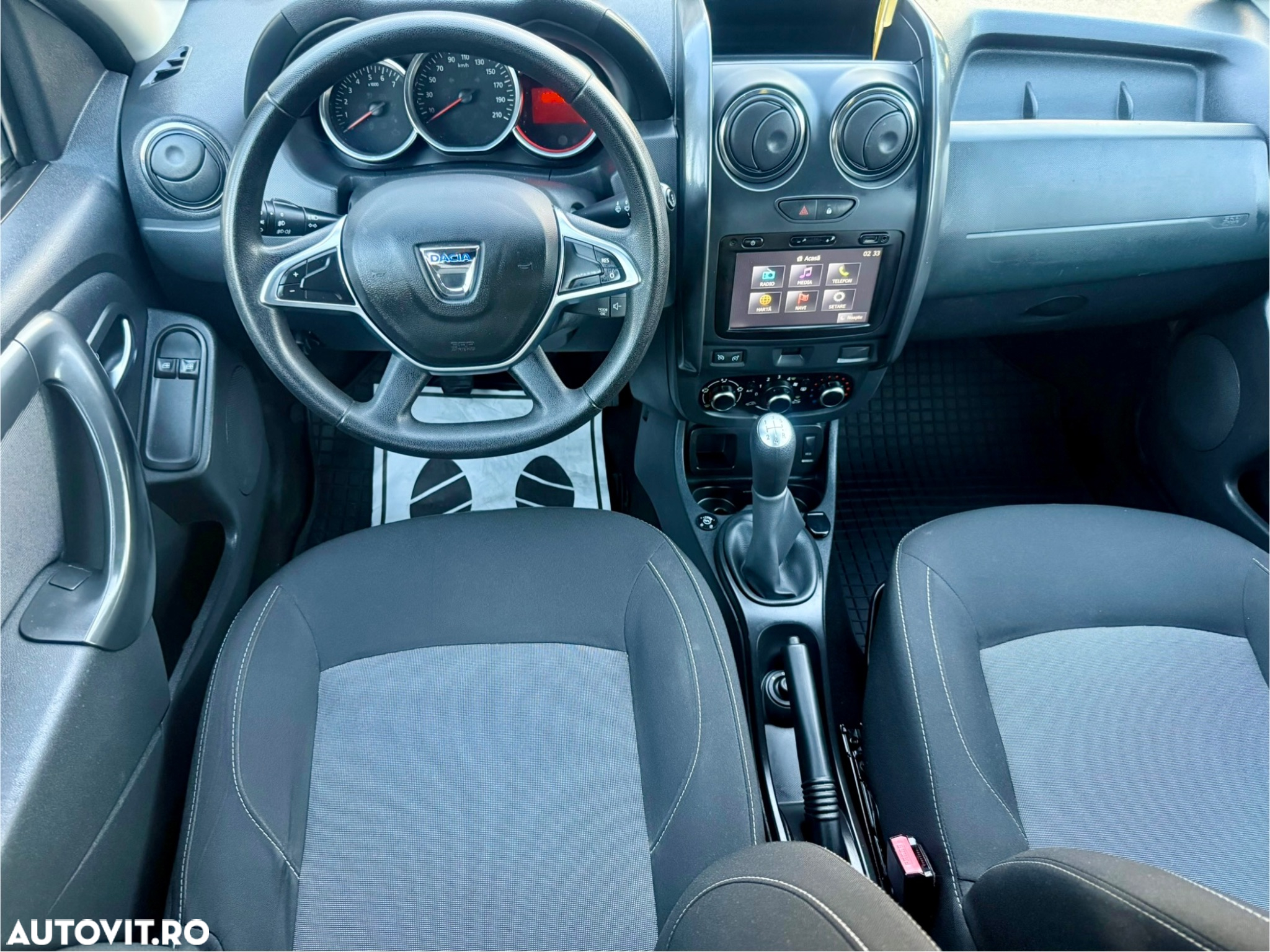 Dacia Duster 1.6 SCe Prestige jante 16" - 18