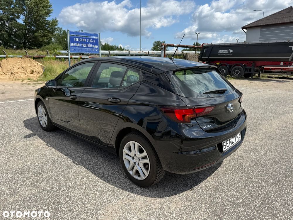 Opel Astra 1.2 Turbo Start/Stop Business Edition - 29