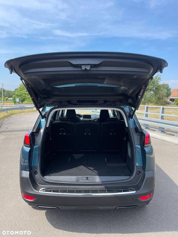 Peugeot 5008 - 13