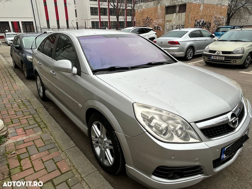 Opel Vectra 1.9 CDTI Essentia - 2