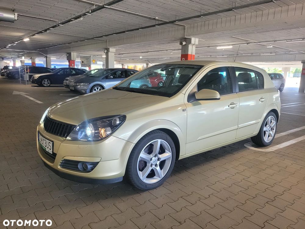 Opel Astra 2.0 Turbo Cosmo - 16