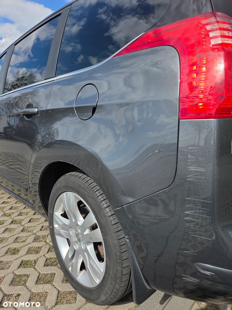 Peugeot 5008 2.0 HDi Family 7os - 11