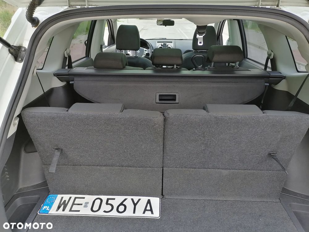 Nissan Qashqai 2.0 lounge - 11