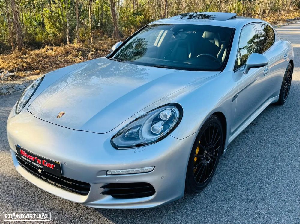 Porsche Panamera Platinum Edition - 2