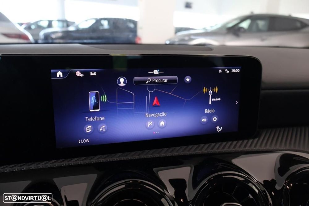 Mercedes-Benz A 250 e - 15