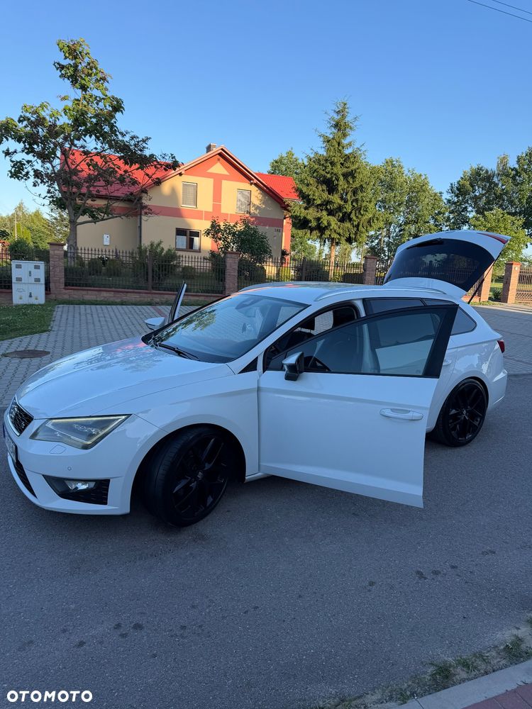 Seat Leon 2.0 TDI DPF Start&Stop DSG FR - 19