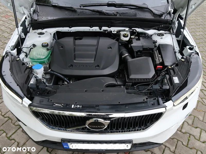 Volvo XC 40 T2 Essential - 31