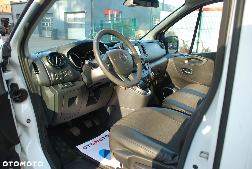Opel VIVARO - 2