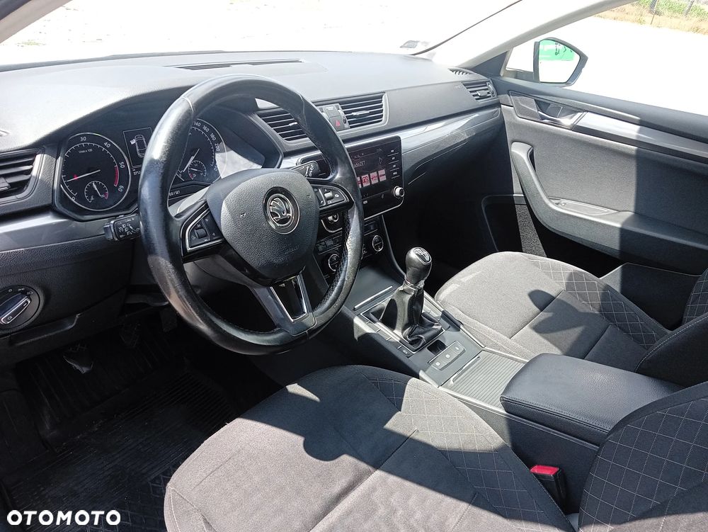 Skoda Superb 1.6 TDI Active - 14