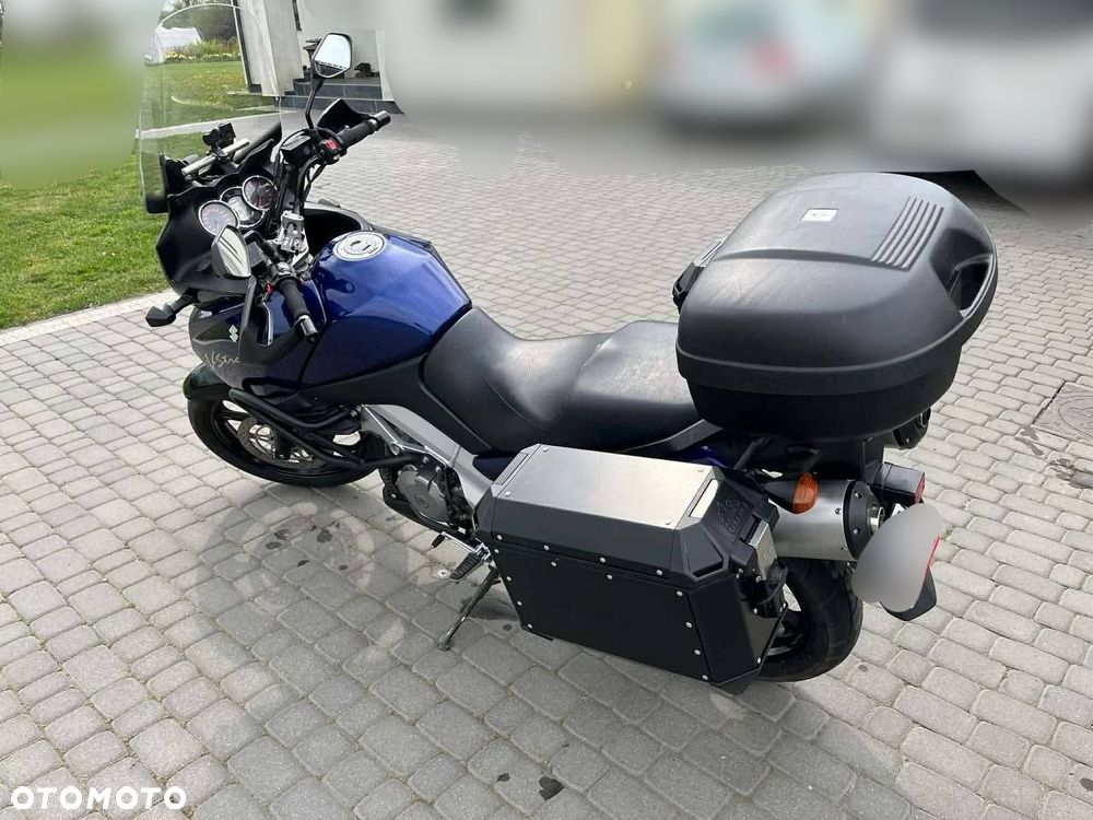 Suzuki DL - 5