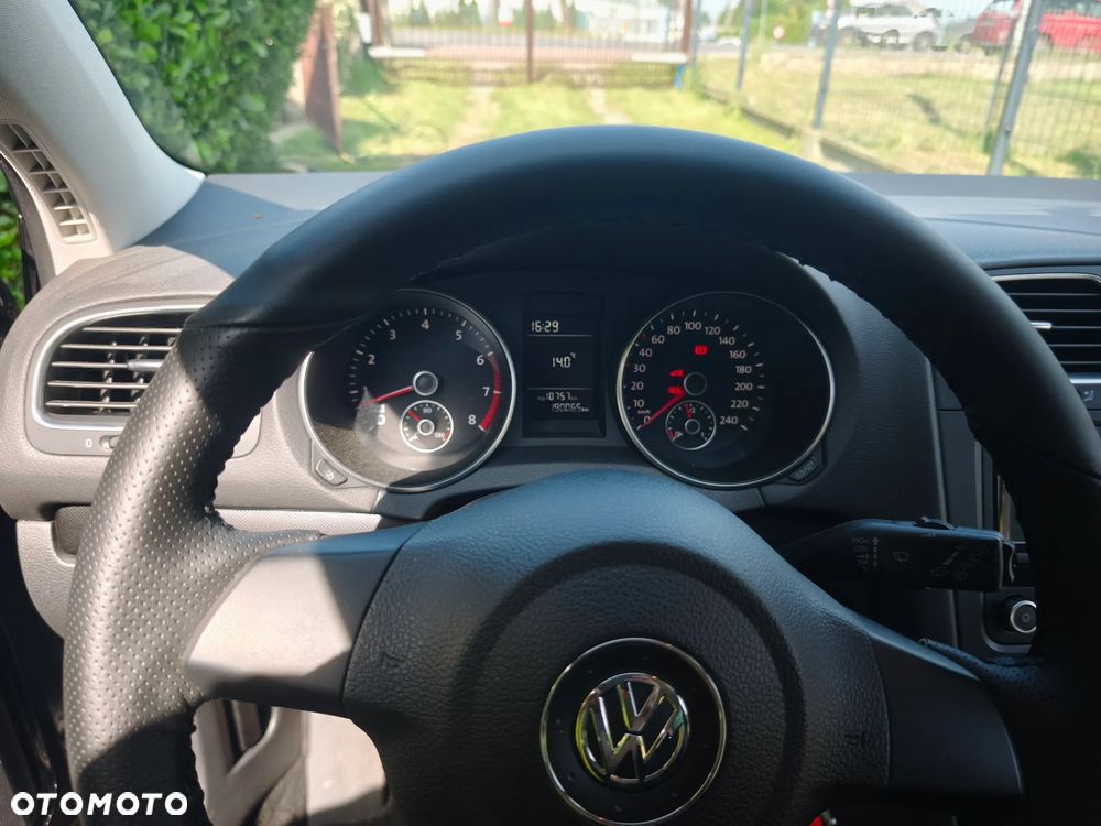 Volkswagen Golf 1.6 Team - 15