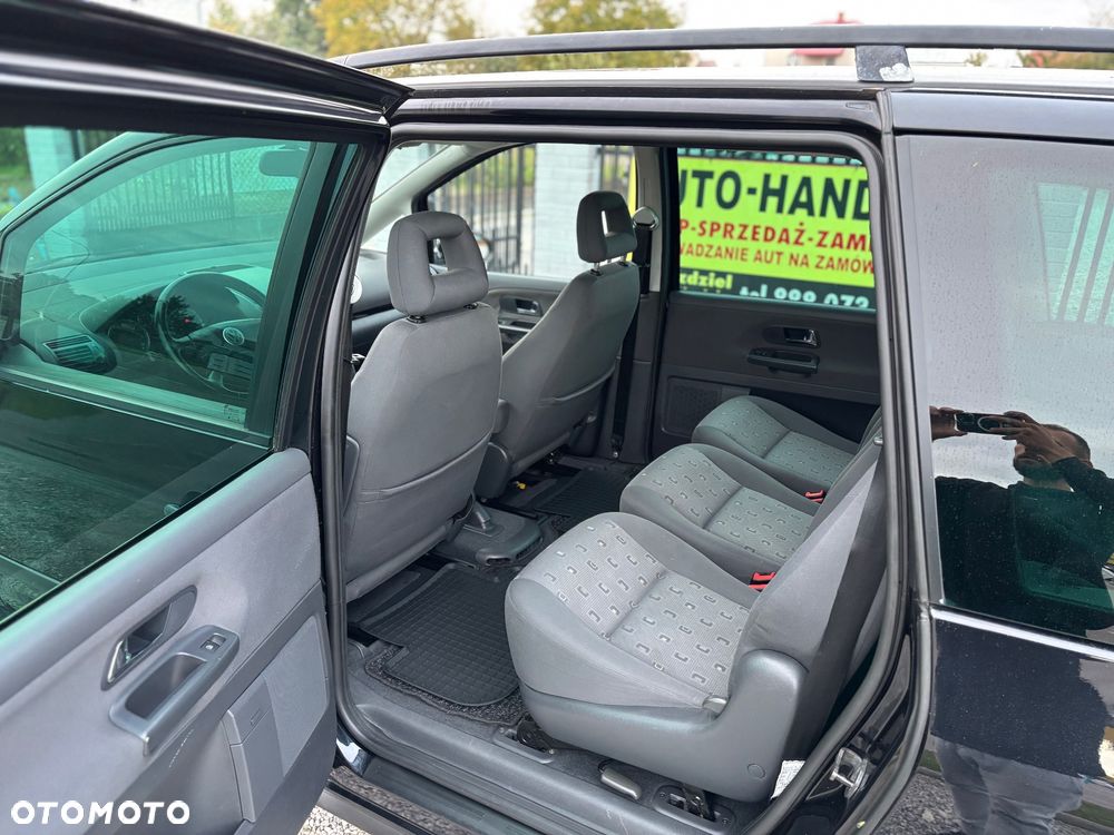 Volkswagen Sharan - 9