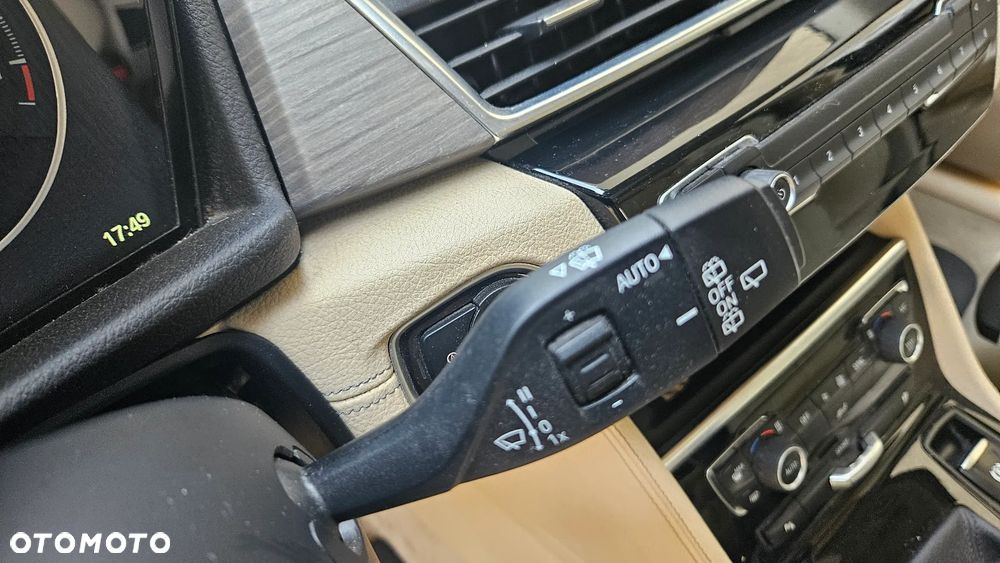 BMW Seria 2 218i Luxury Line - 29