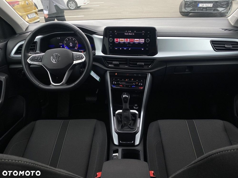 Volkswagen T-Roc - 12