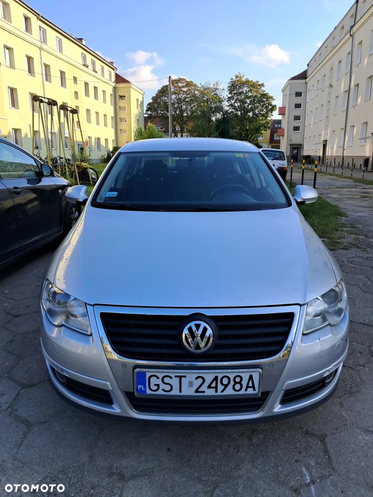 Volkswagen Passat 1.8 TSI Comfortline - 9