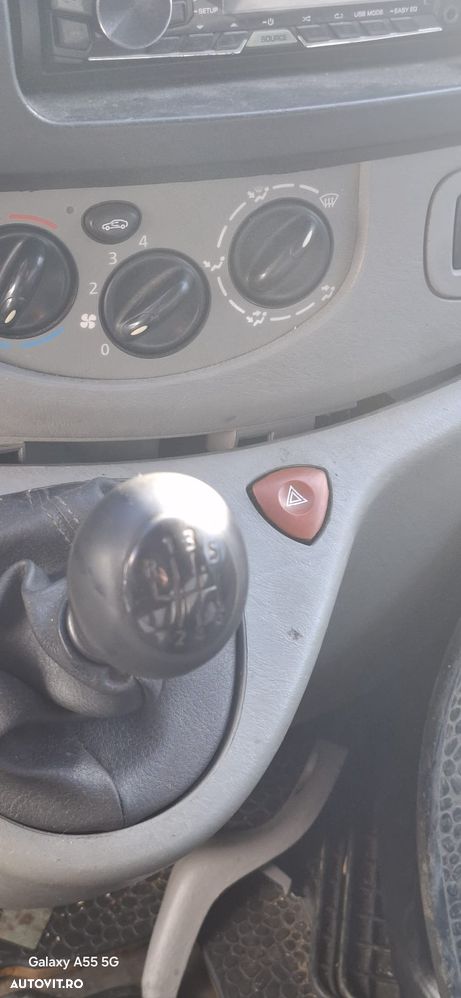 Dezmembrez Renaul Trafic Opel Vivaro - 9