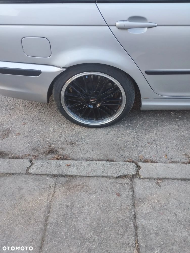 BMW Seria 3 330xd - 15