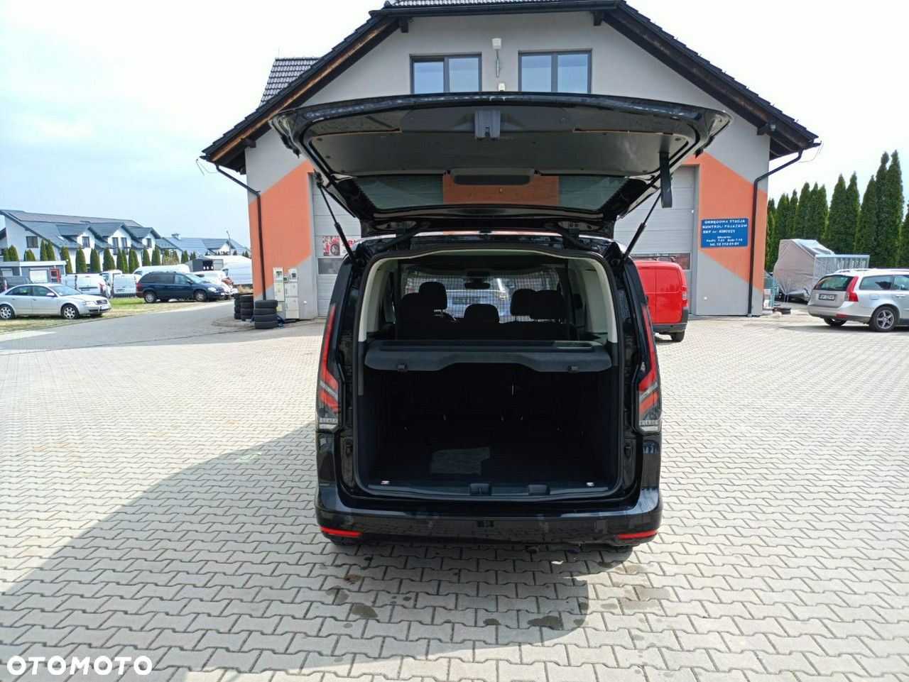 Ford Tourneo Connect - 16