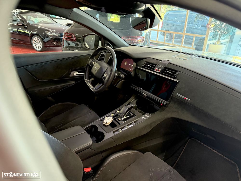 DS DS7 Crossback 1.5 BlueHDi Performance Line EAT8 - 17