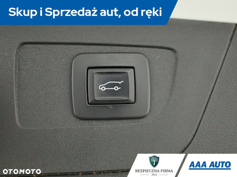 Opel Insignia - 14