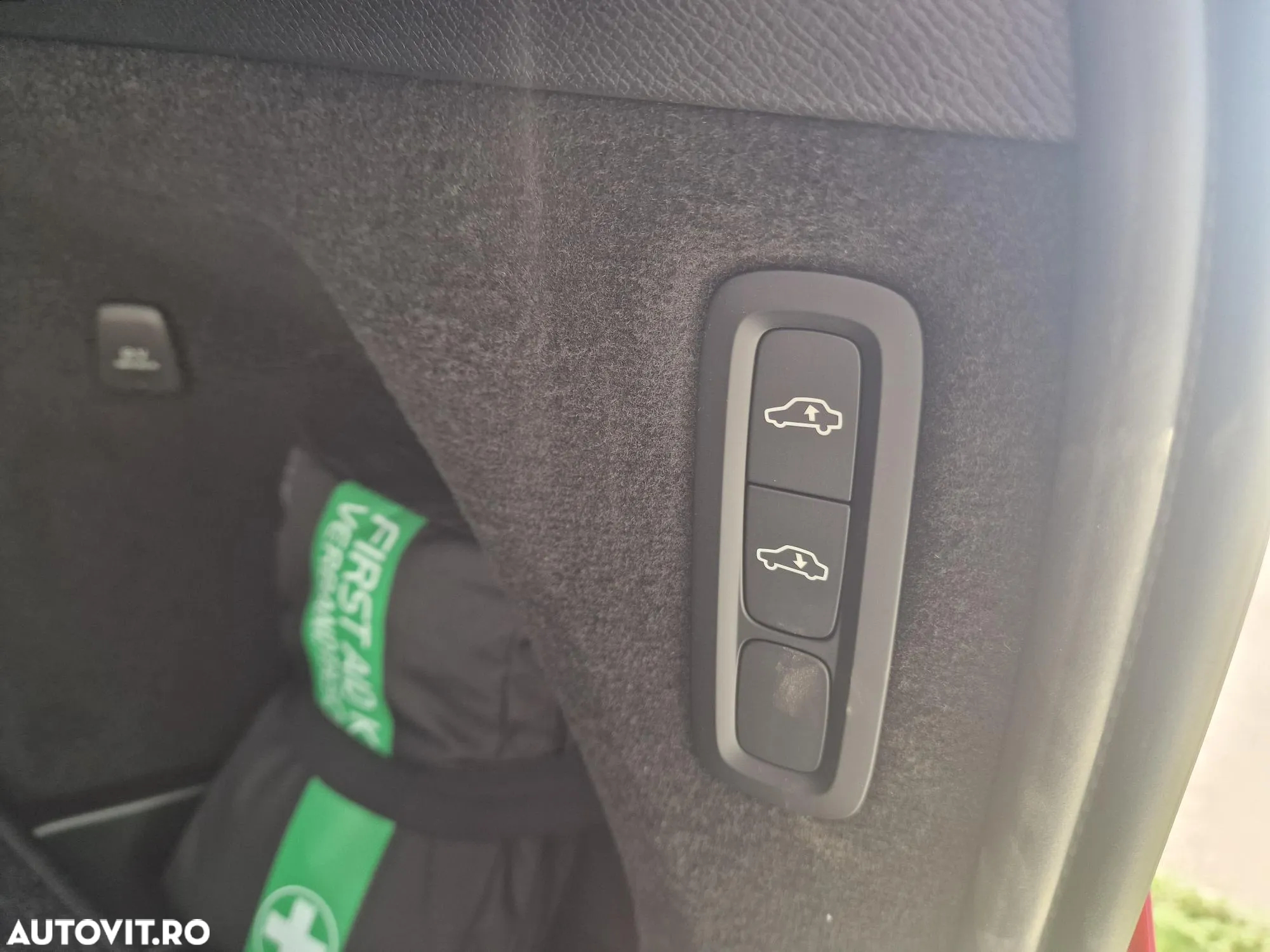 Volvo XC 90 - 37