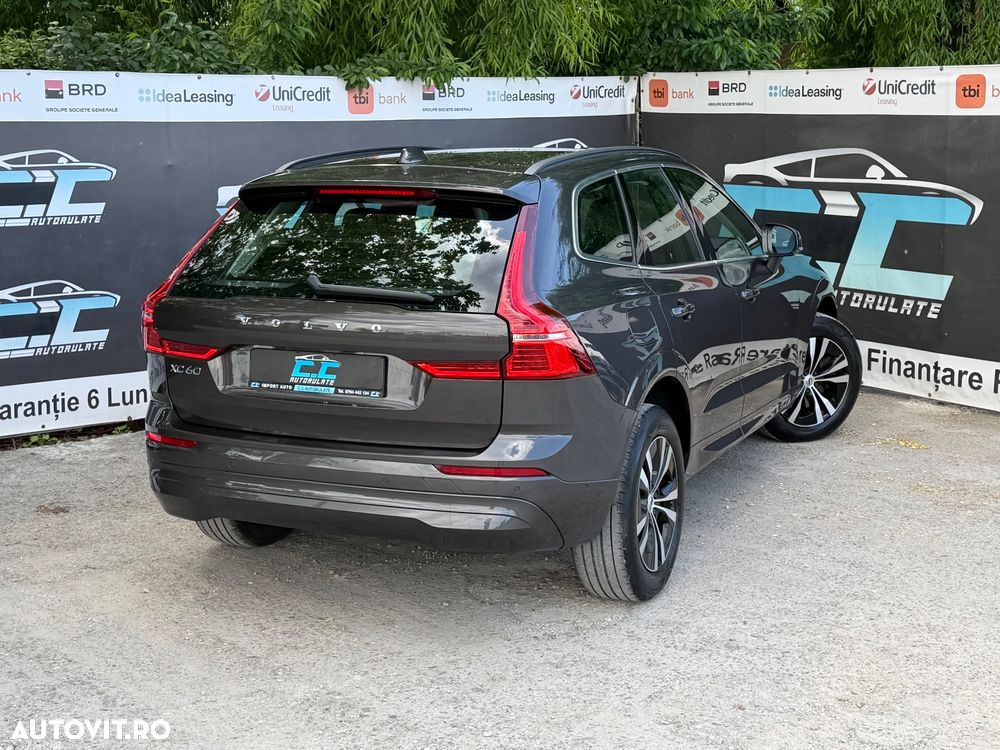 Volvo XC 60 B5 D AWD Geartronic Momentum - 36