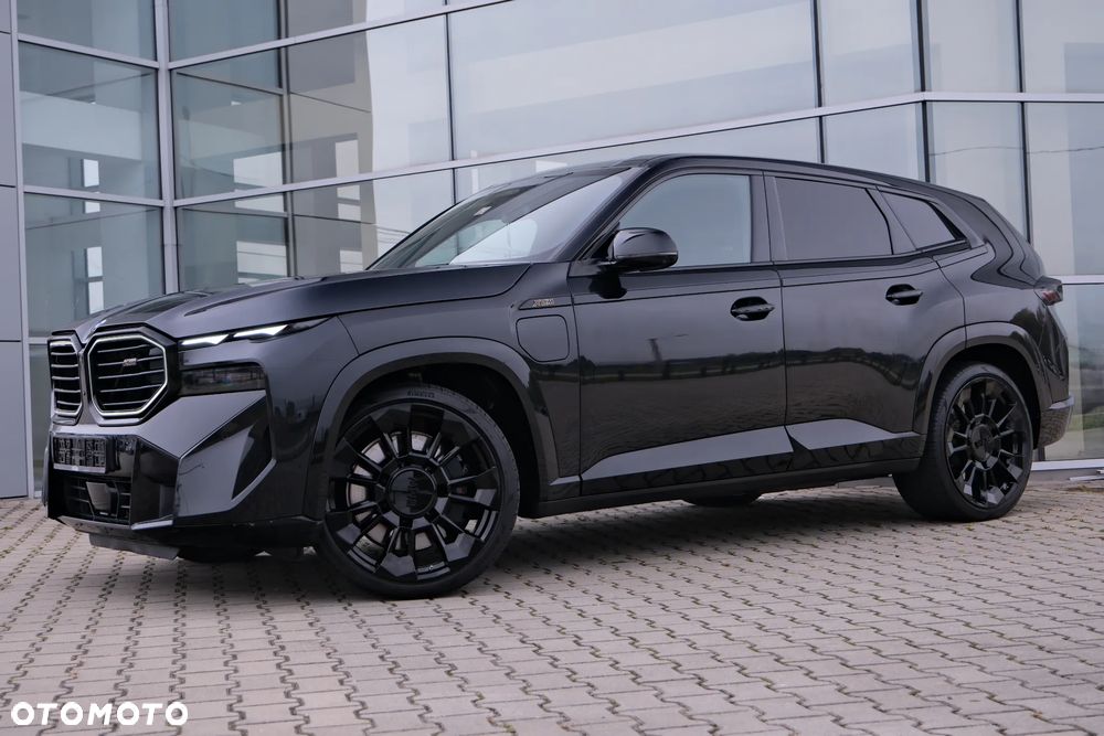 BMW XM PHEV sport - 17