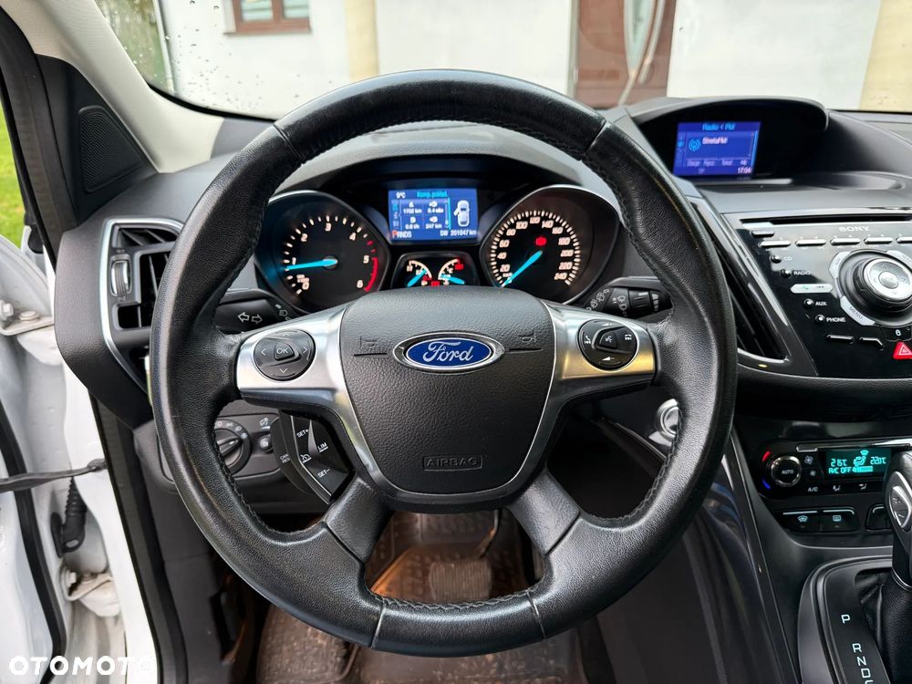 Ford Kuga 2.0 TDCi 4x4 Titanium - 10