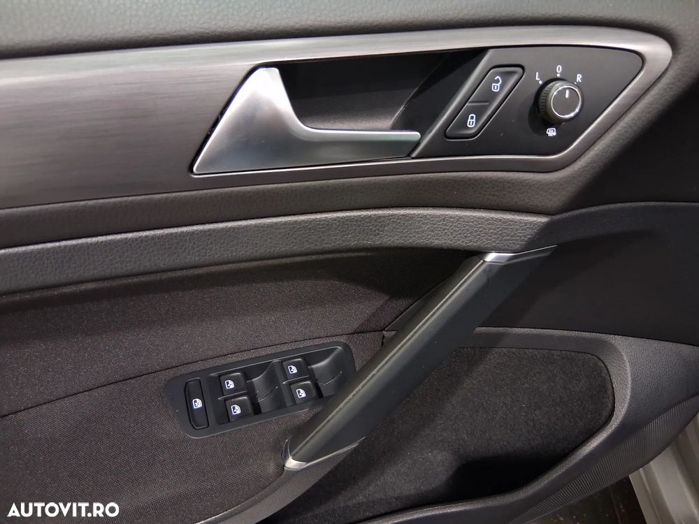 Volkswagen Golf Variant 1.5 eTSI MHEV 130CP DSG Style - 12