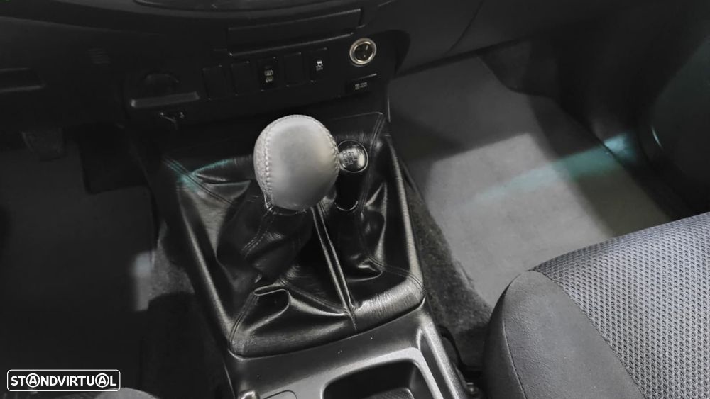 Toyota Hilux 2.5 D-4D 4WD CD T+Nav+PM - 39