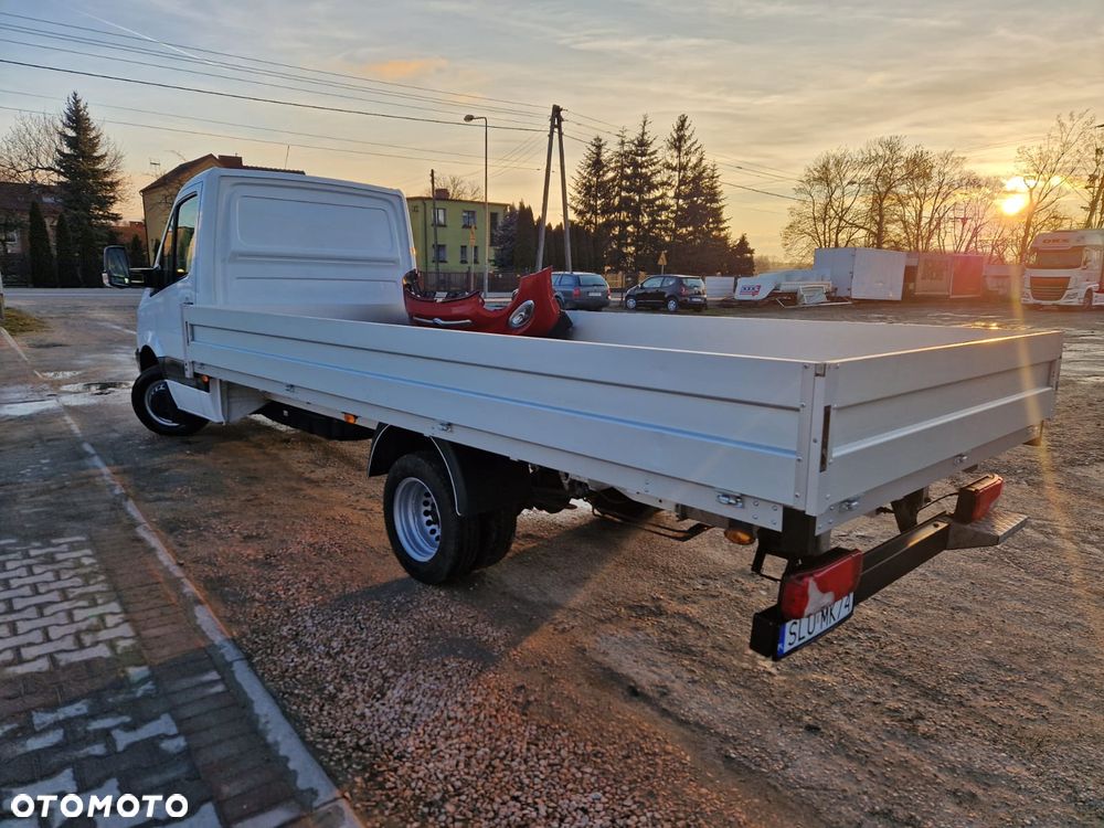 Mercedes-Benz 516 - 6