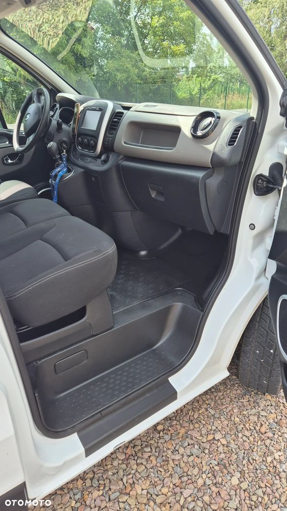 Renault TRAFIC - 9