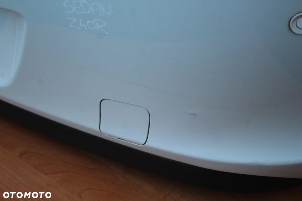 ZDERZAK TYŁ TYLNY OPEL ASTRA J SEDAN Z40R KOMPLETNY - 7