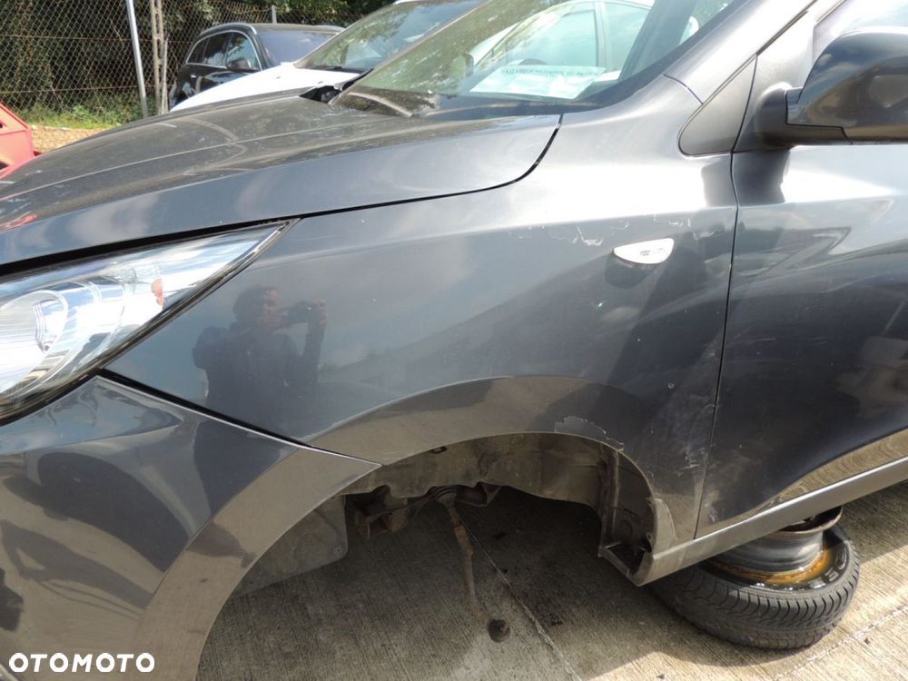 Błotnik lewy Hyundai IX35 '11 - 1