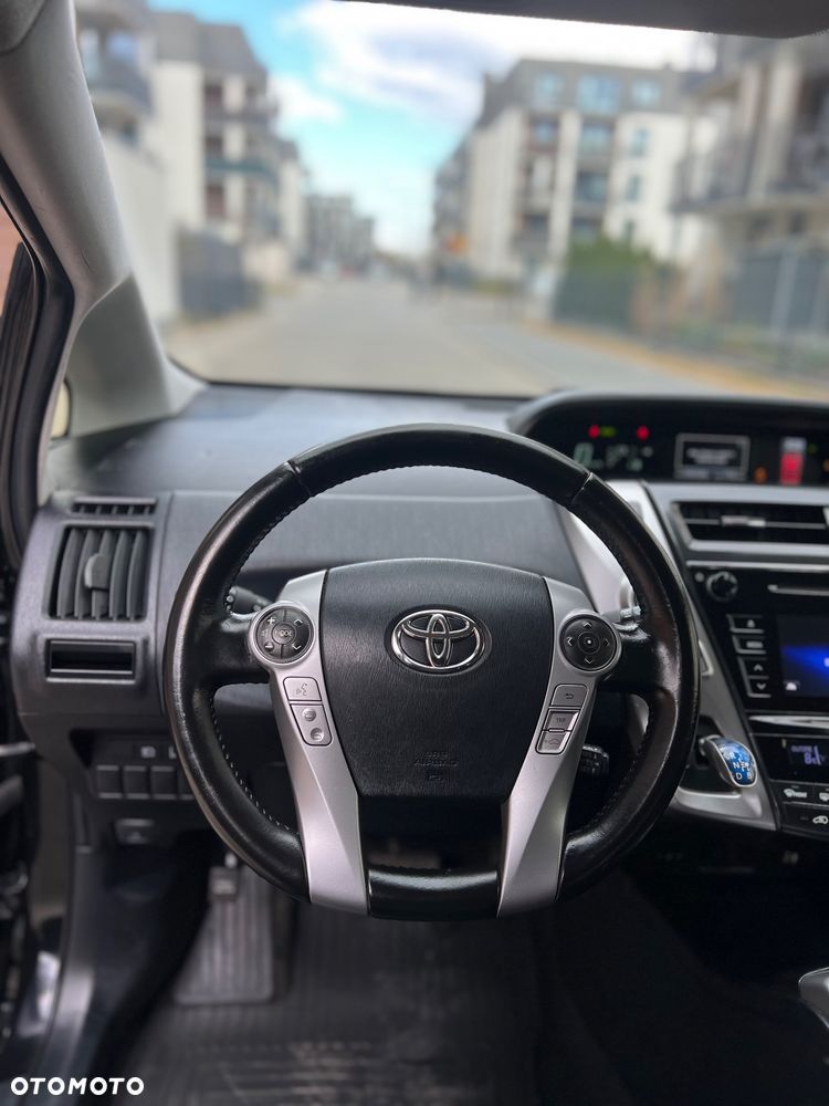 Toyota Prius+ (Hybrid) Comfort - 32