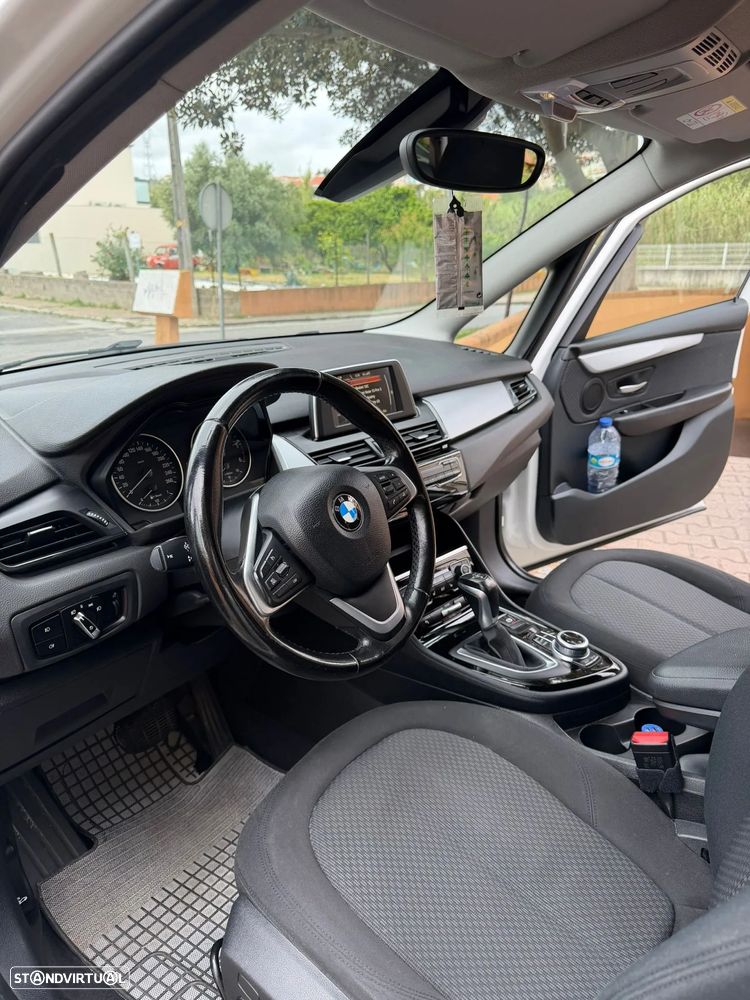 BMW 218 Gran Tourer d Aut. - 4
