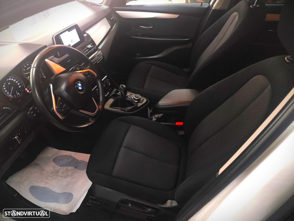 BMW 216 Gran Tourer i 7L Line Sport - 8
