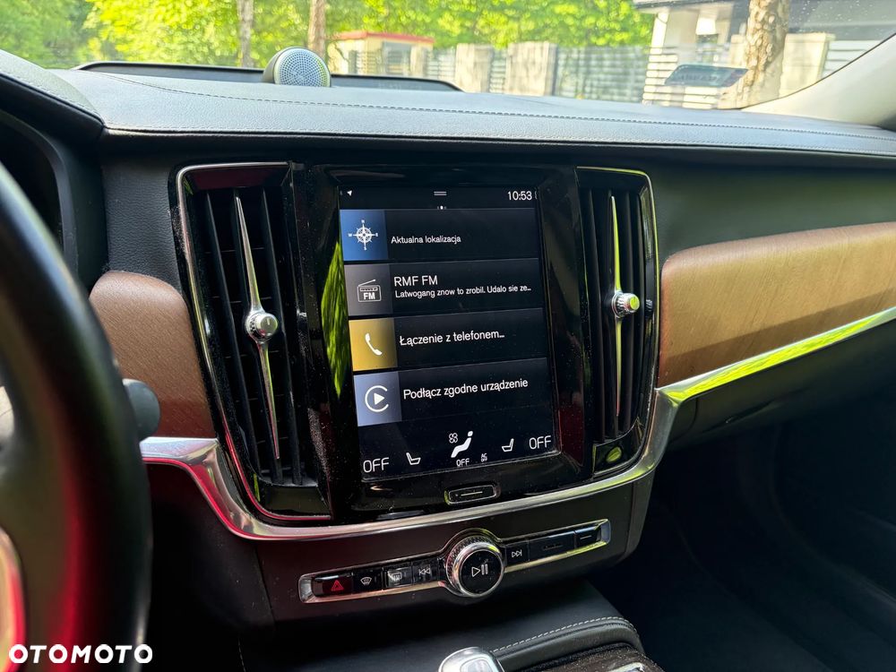 Volvo S90 T8 AWD Plug-In Hybrid Inscription - 2