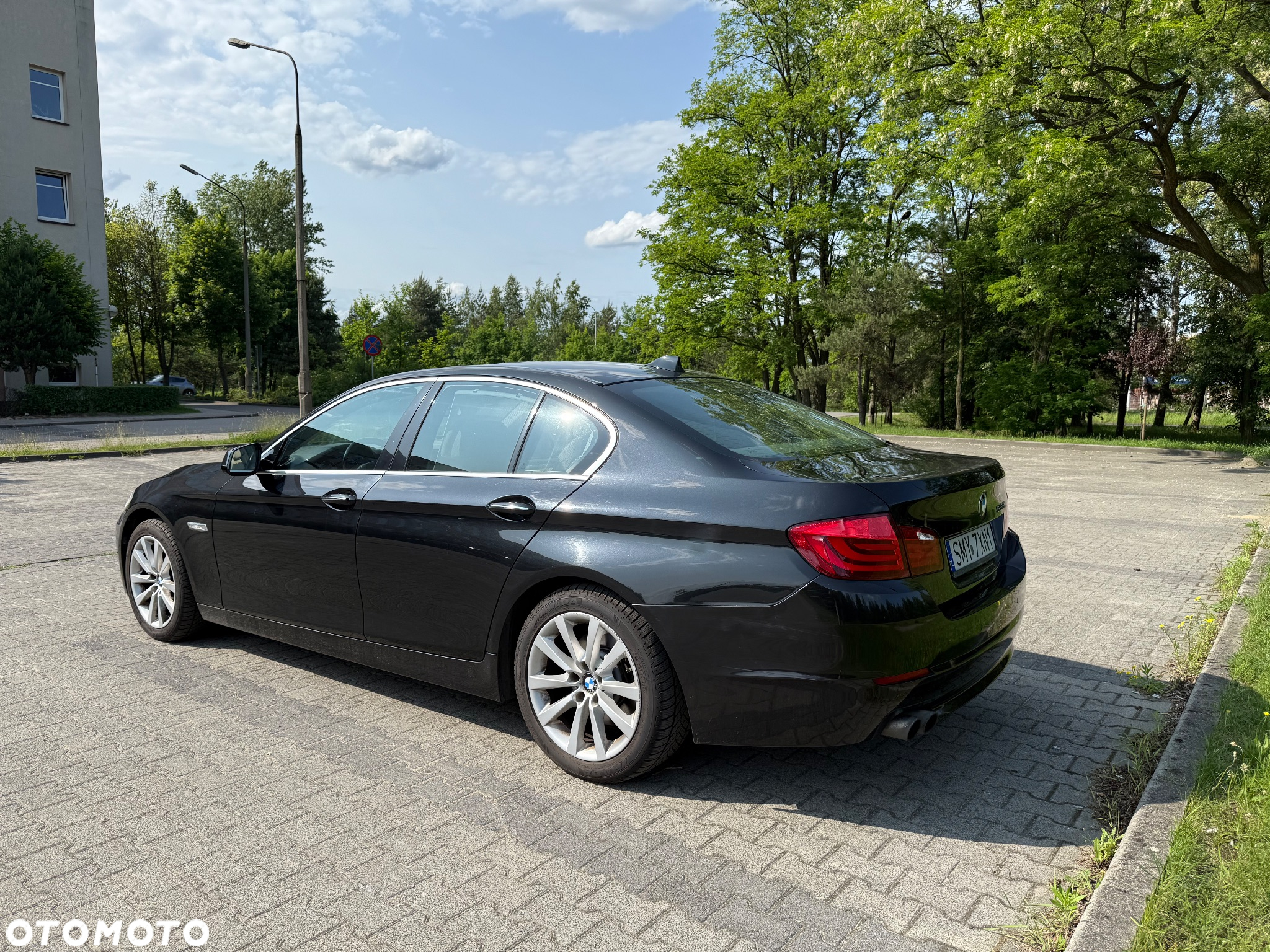 BMW Seria 5 528i xDrive - 3