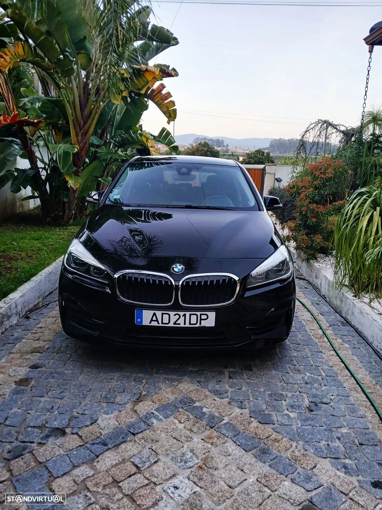 BMW 225xe Active Tourer - 1