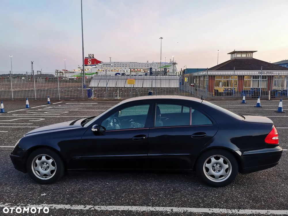 Mercedes-Benz Klasa E 280 CDI Classic - 12